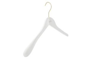 cintre-bois-blanc-229-30-logo-sylvie-cintres-actus-france