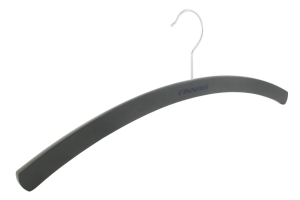 cintre-bois-gris-1501-logo-finnair-cintres-actus-france