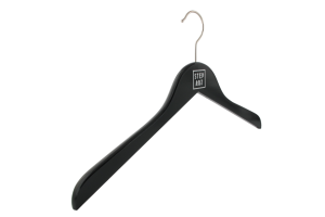 cintre-bois-noir-146-logo-stepart-cintres-actus-france