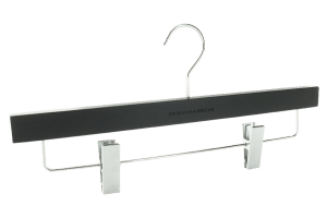 cintre-bois-soft-touch-avec-pinces-e1902-actus-cintres-france