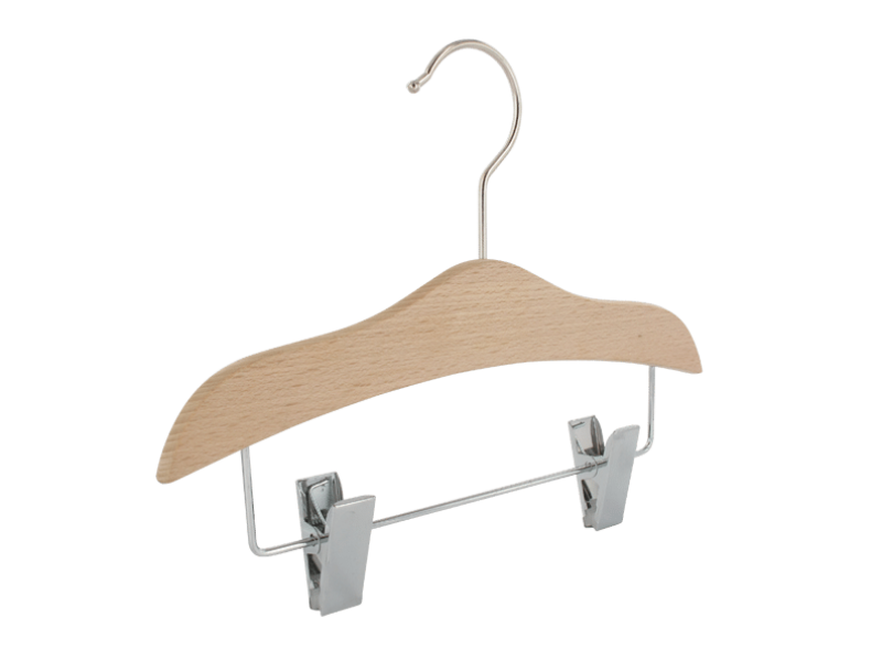 Cintre Bebe Enfant En Bois Massif De Qualite Avec Pinces 1402c Actus Cintres